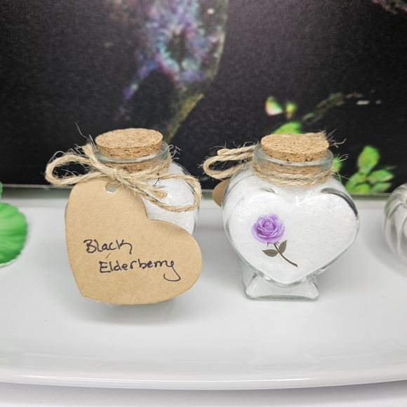 Hand Decorated Glass Bottle Filled With Bath Salt - Picture 4 of 4